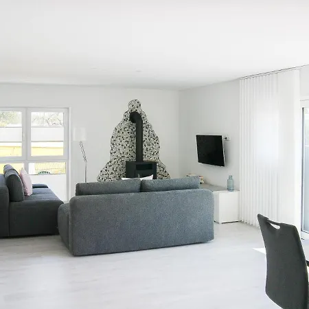 Feriehus Baltic Rot -familienfreundliches Ferienhaus Fur 4 Personen-